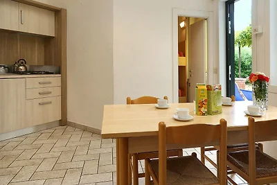 Feriendorf Cisano San Vito Dreizimmer-Bungalo...