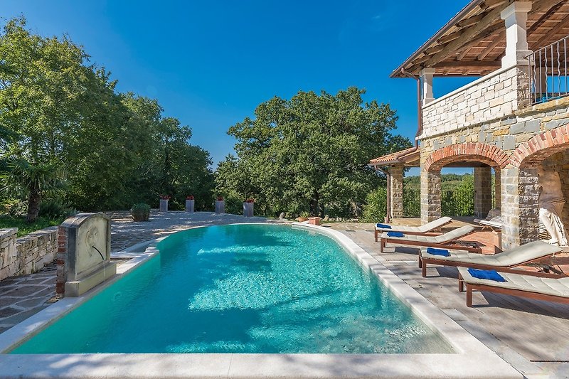Villa met Privézwembad in het Paradijs