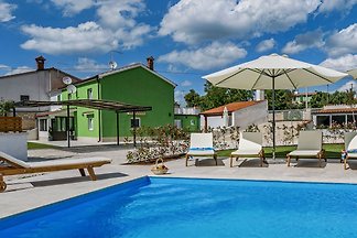 Trato Villa