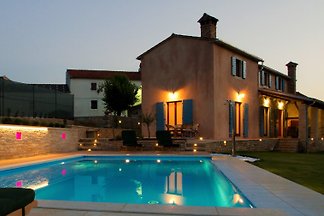 Villa Jezenj