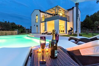 Villa Flora