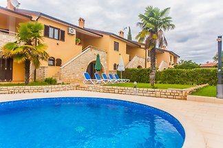 Marina Residence