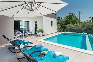 Maison de vacances Vacances relaxation Sveti Petar u Šumi