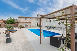 Villa Famiglia