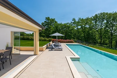 Villa Mateo