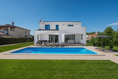 Villa Gina