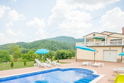 Villa Maria Buzet mit Privat Pool