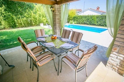 Villa balun