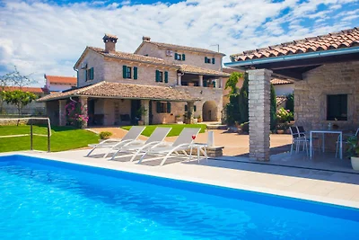 Villa Luna
