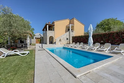 Villa Ladonja