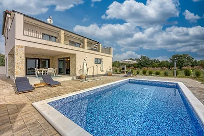 Klementina mit Pool and Whirlpool