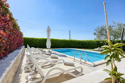 Villa Ladonja