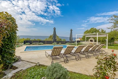 Villa Targeto mit Meerblick