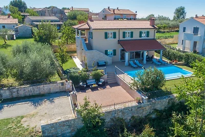 Villa Sana with Heated Pool