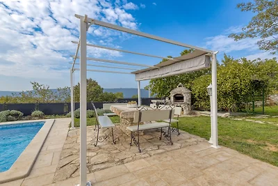 Villa Targeto mit Meerblick
