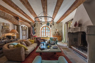 Villa zu den Drei Eichen-Barat