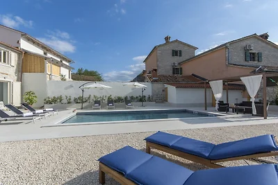 Villa Famiglia