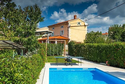 Tierfreundliche Villa Bubani