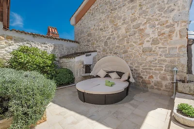Villa Parentium