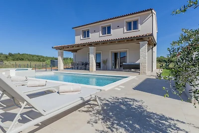 Villa Nikos