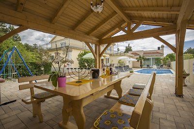 Villa Mary