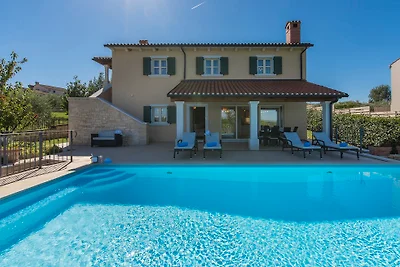 Villa Sana with Heated Pool
