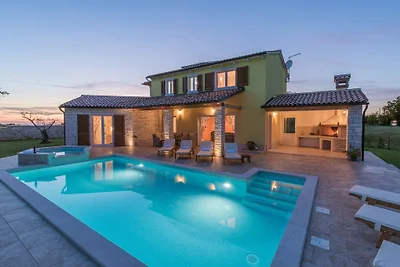 Casa vacanze Vacanza di relax Tinjan