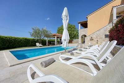 Villa Ladonja