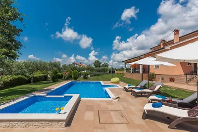 Villa Antonela