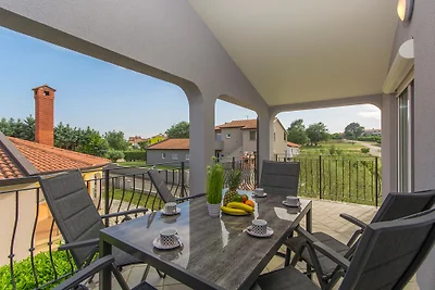 Jakov in Silver House