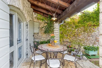 Villa Targeto mit Meerblick