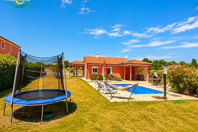 Family Villa Kata mit Pool