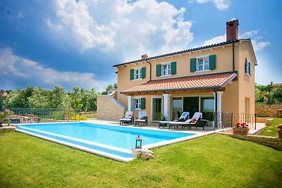 Villa Sana with Heated Pool