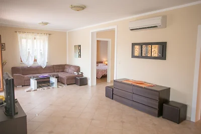 Villa Nevena