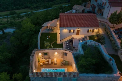 Villa Paola mit dem Dachpool