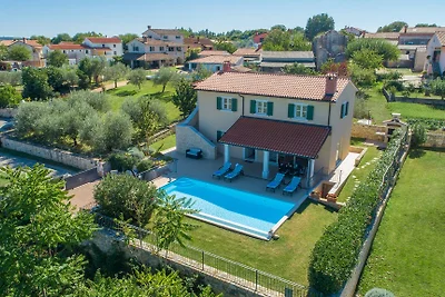 Villa Sana with Heated Pool