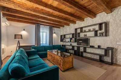 Villa Artiana mit Pool