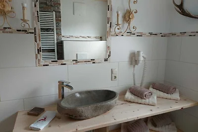 Landhaus FRITZ - FeWo Almhütte