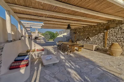 Luxusvilla Komos mit beheiztem pool