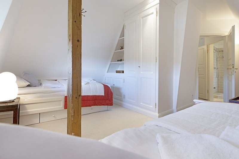 Schlafzimmer 3