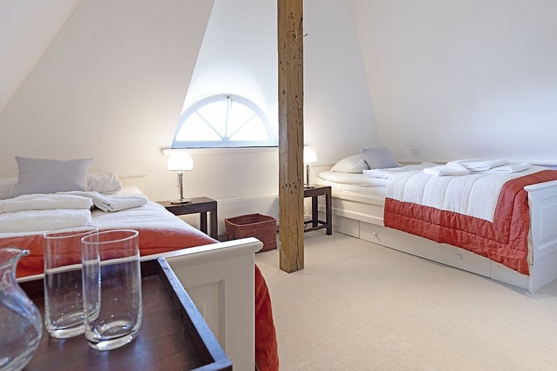 Schlafzimmer 3