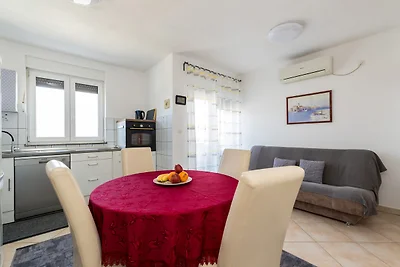 in Zentrum von Malinska