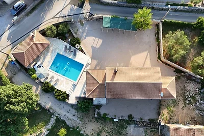 Rustikal  Villa Lusa mit Pool