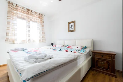 in Zentrum von Malinska