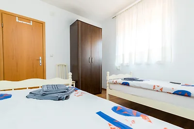 in Zentrum von Malinska