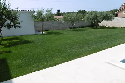 Ferienhaus Tajana mit Pool und Einliegerapartment