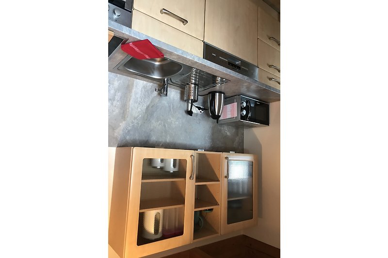 Small, fine kitchen