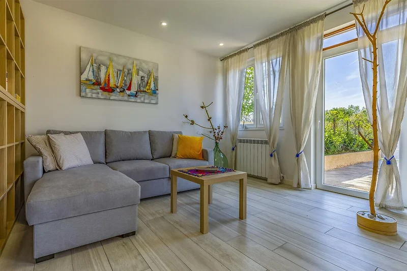 Appartamento vacanze Sanja con giardino