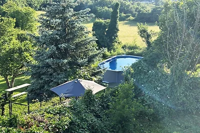 0784/ Annette mit Pool