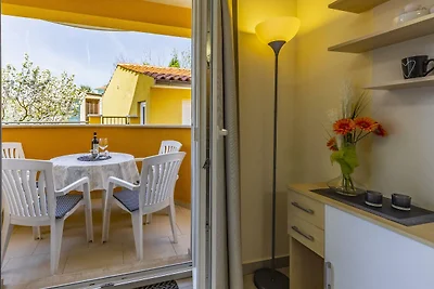 0001/ Julian, Haus Stephan